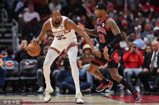 有人特地穿 有人特地穿